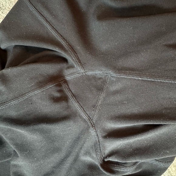 EUC Lululemon Groove Nulu High-Rise Flared Pant Sz 4 - Picture 9 of 11